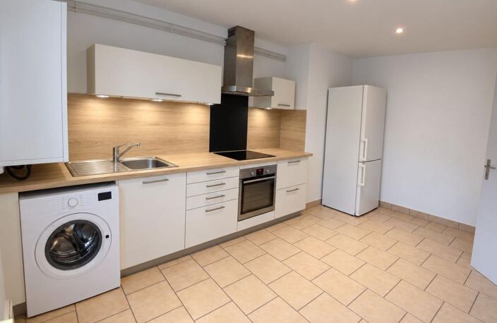 Appartement À Louer — photo 3