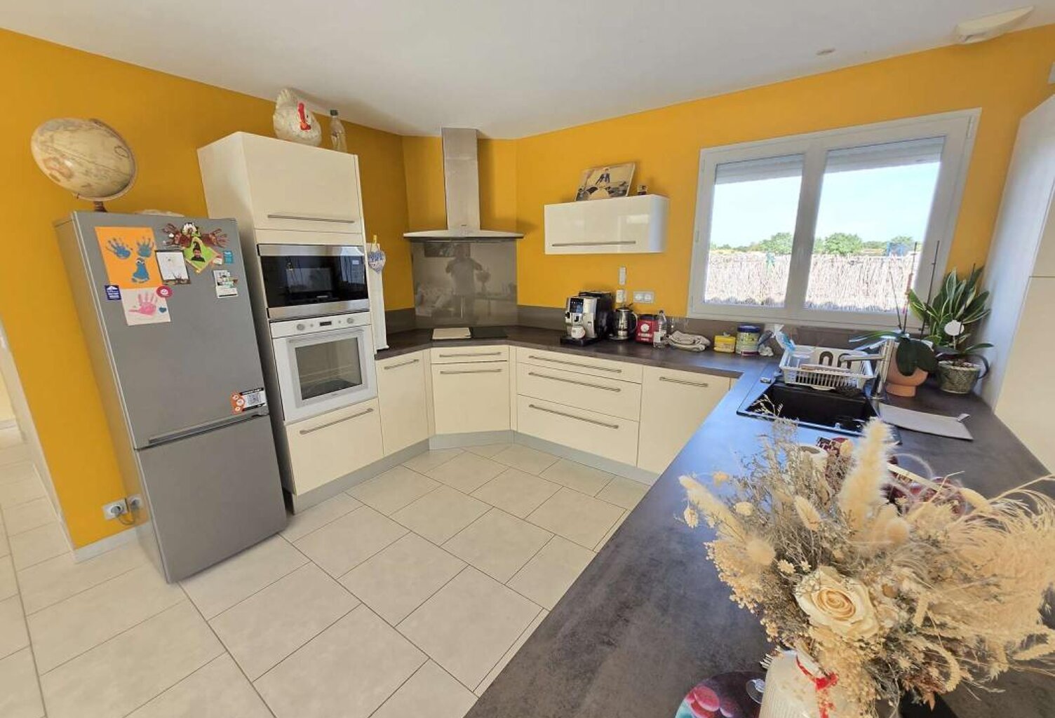 En impasse, plain-pied, 3 chambres, jardin — photo 1