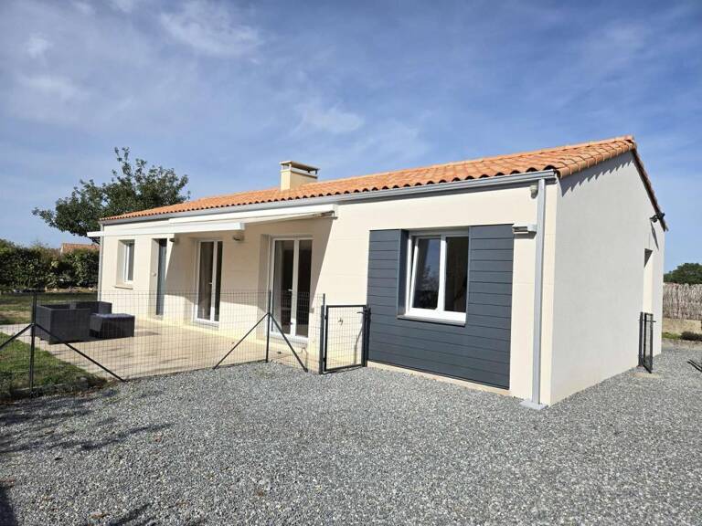 En impasse, plain-pied, 3 chambres, jardin — photo 1