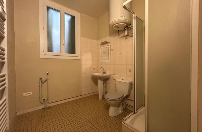 Appartement À Louer — photo 3