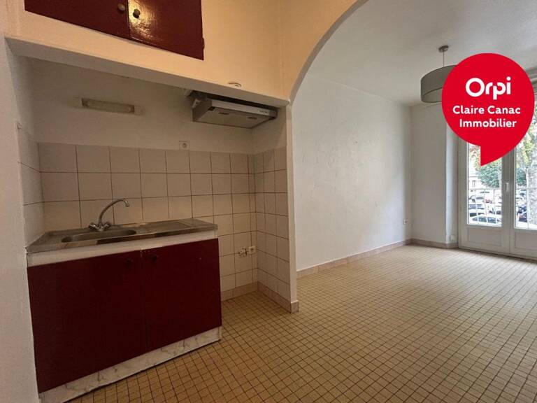 Appartement À Louer — photo 1