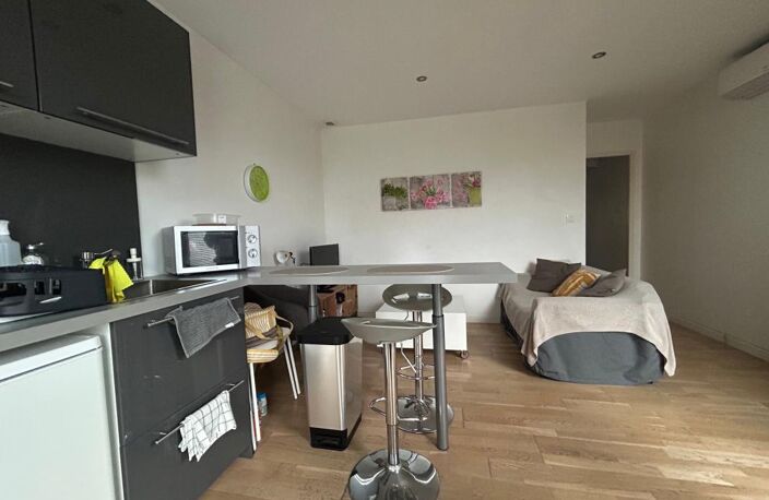 Appartement T2 meublé À Louer — photo 2