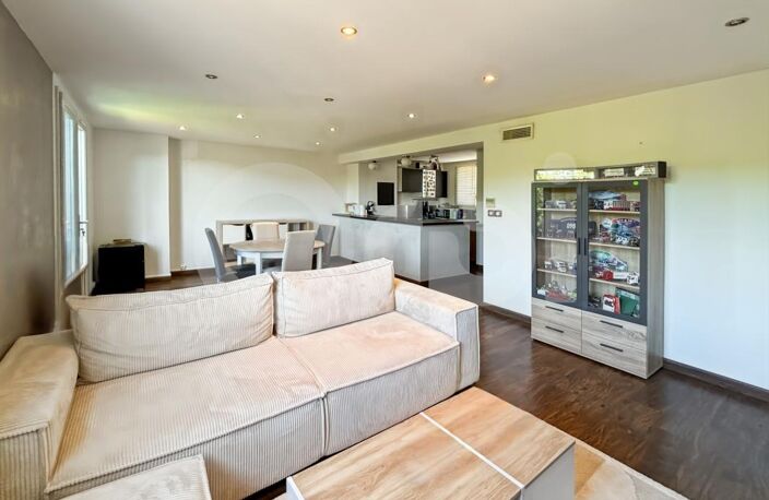 À VENDRE – APPARTEMENT T3 DE 67 M² AVEC BALCON À LA SEYNE-SUR-MER – 179 000 € — photo 2