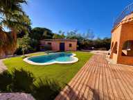 MAISON FAMILIALE DE 231 M² AVEC PISCINE, DOUBLE GARAGE ET STUDIO INDÉPENDANT — photo 2