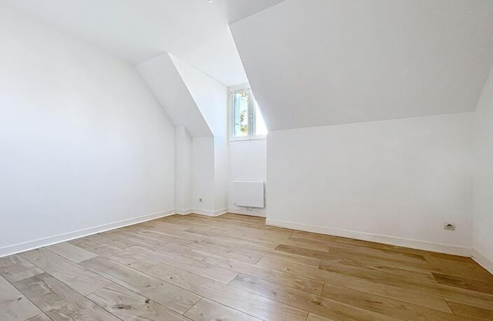 TOURS NORD MAISON DE VILLE A VENDRE AVEC COUR — photo 5