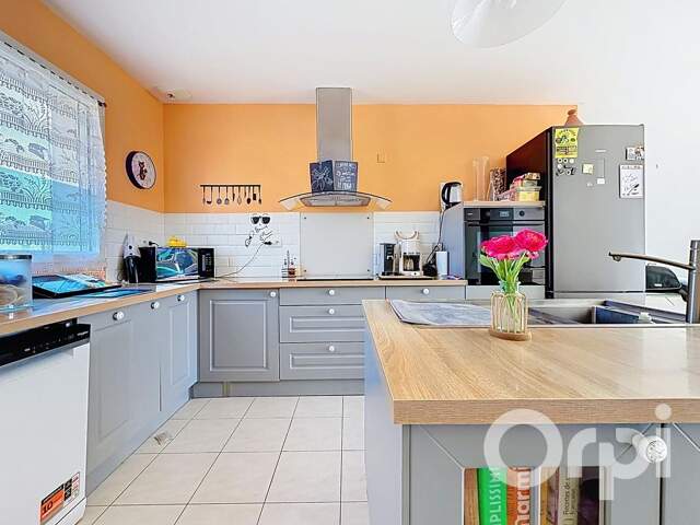 Maison À Vendre — photo du bien