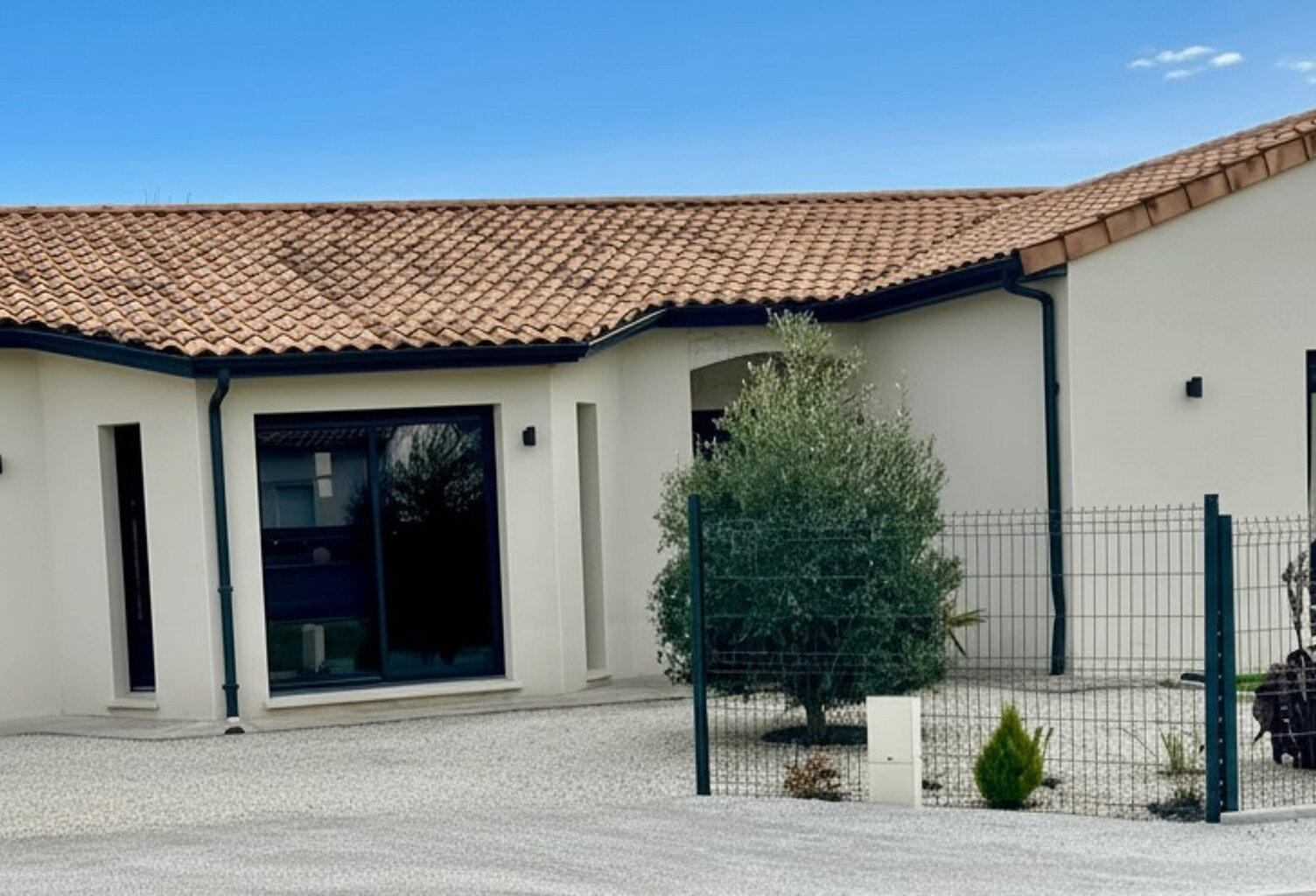Pavillon plain-pied — photo 1