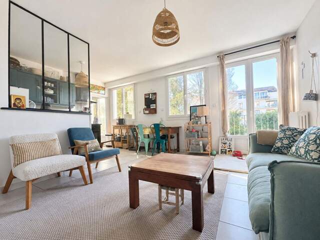 Appartement 3 pièces - Rue du Calvaire de Grillaud — photo du bien