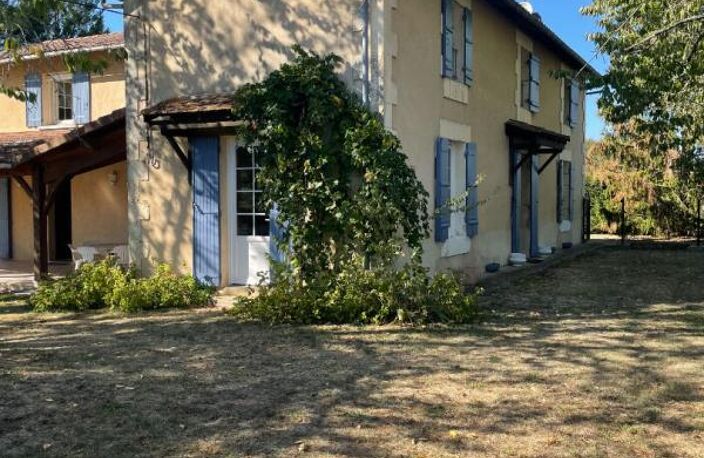 ensemble maison avec gîte et grange — photo 3
