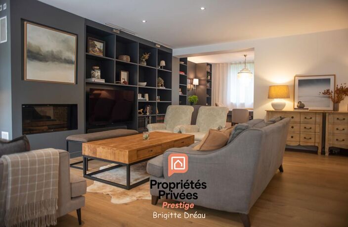 FOUESNANT 29170 - Contemporaine avec piscine  6 pièce(s) 205 m2 environ — photo 4