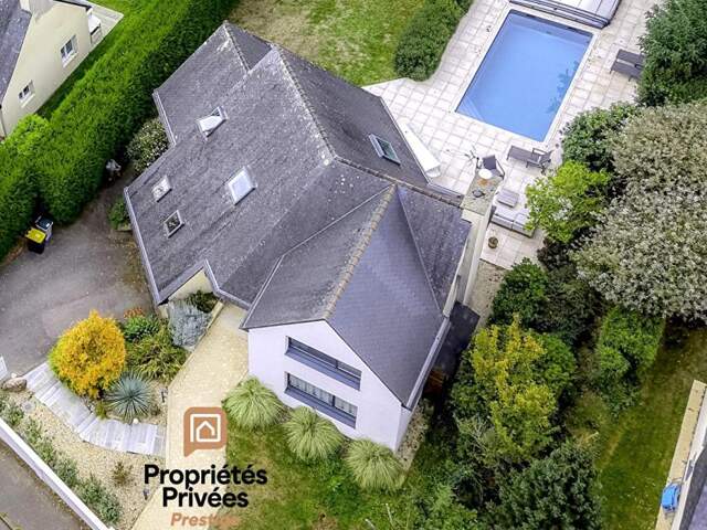 FOUESNANT 29170 - Contemporaine avec piscine  6 pièce(s) 205 m2 environ — photo du bien