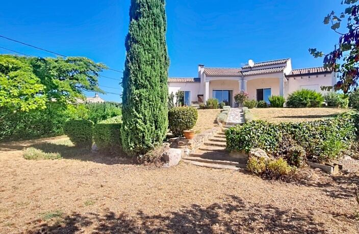 Jolie villa de plain-pied de 147m² avec garage et vue dégagée — photo 4