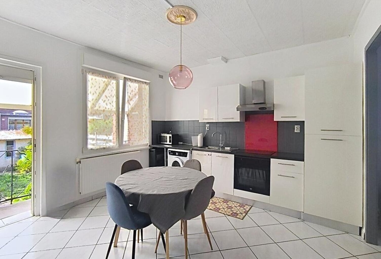 Maison familiale atypique ? 4 chambres ? Jardin ? Quartier des Sarts Mons en Baroeul — photo 1