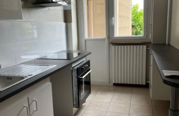 Appartement Le Mans 3 pièce(s) 83 m2 — photo 3