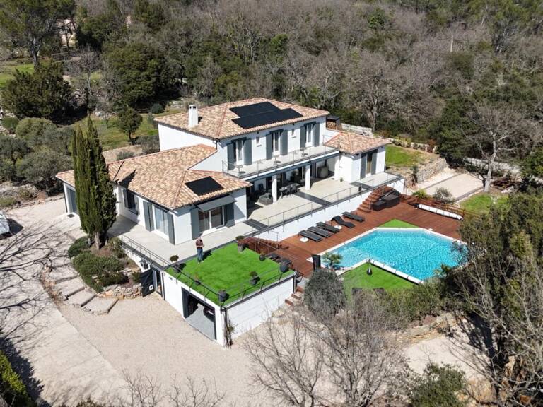 Villa 260 m² ? 4 suites ? Piscine & Jacuzzi ? Terrain 5 000 m² — photo 1