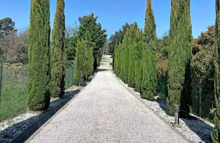 Villa 260 m² ? 4 suites ? Piscine & Jacuzzi ? Terrain 5 000 m² — photo 5