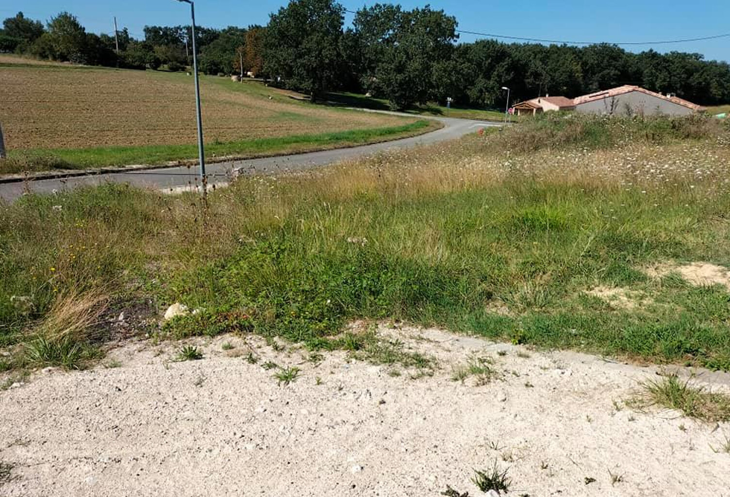 Terrain constructible de 11863m² Mauvezin(32120) — photo 1