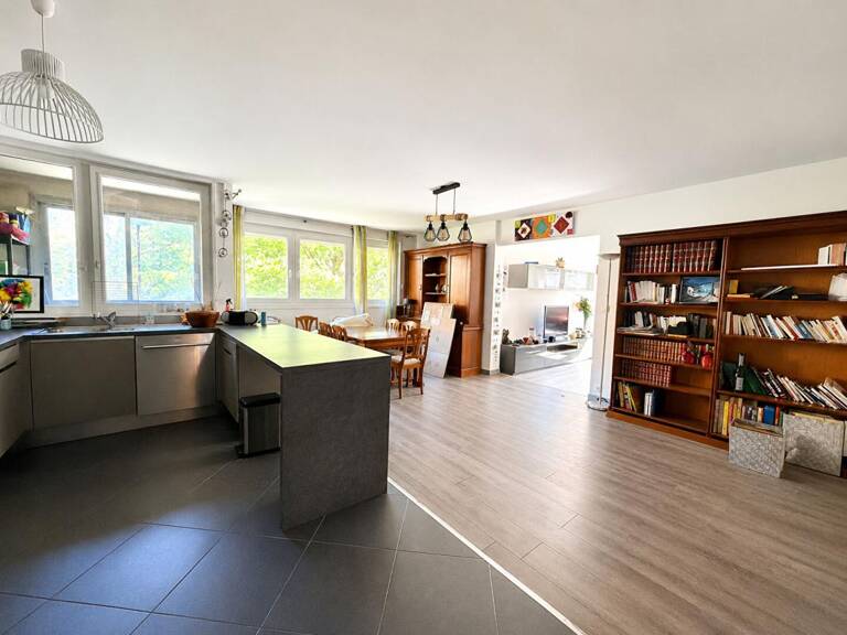 Vente Appartement 5 pièces proche Métro et commerces Charenton-le-Pont — photo 1