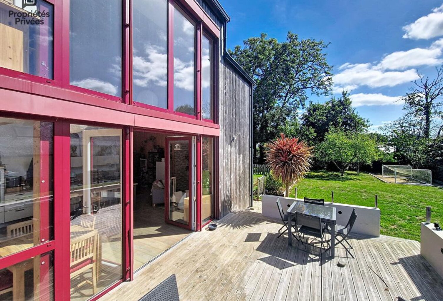 Maison contemporaine à Plouezoc'h — photo 1