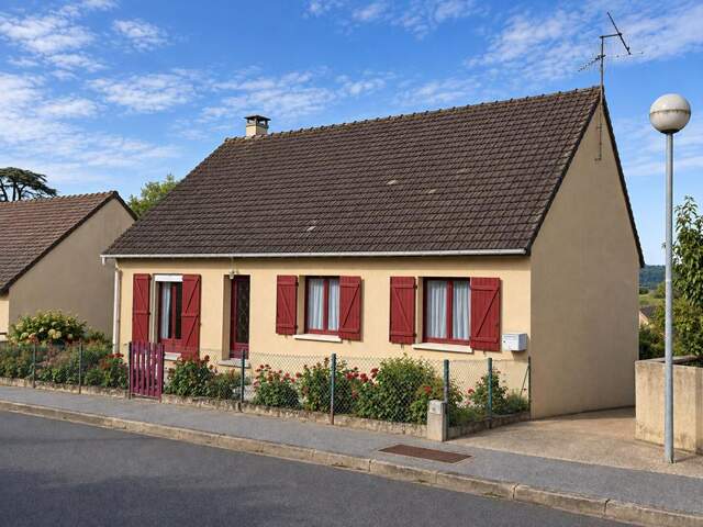 Pavillon de plain-pied avec sous-sol complet - Bellême centre — photo du bien