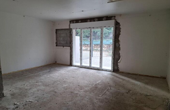 SAINT-CHRISTOL (84390)  APPARTEMENT 68 m² AVEC JARDIN PRIVATIF DE 103 m²  2 PARKINGS  66 000 — photo 4
