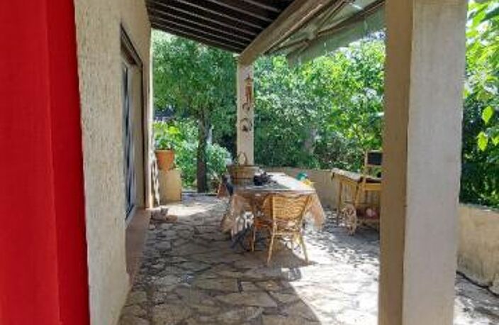 GARD. 30.NIMES. Quartier La Cigale. Belle maison de 119 m2 sur terrain arboré de 1250 m² avec piscine 10 X 6 ? Dépendance ? Capitelle — photo 5