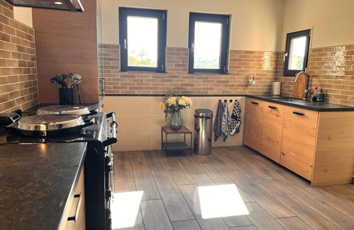 Payrac (46), Propriété d'exception,440m², 19 pièces, 10 chambres avec salle d'eau privative, gîte indépendant, piscine sur terrain de plus de 9000 m²... Élégance intemporelle & performance énergétique exceptionnelle — photo 5