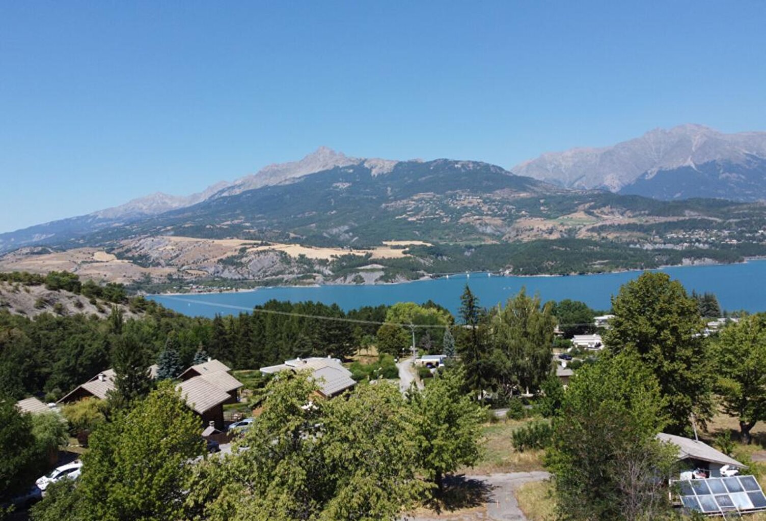 Terrain Savines Le Lac 577 m2 — photo 1