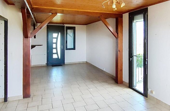 Maison Saint Malo du Bois 5 pièces 96 m2 — photo 2