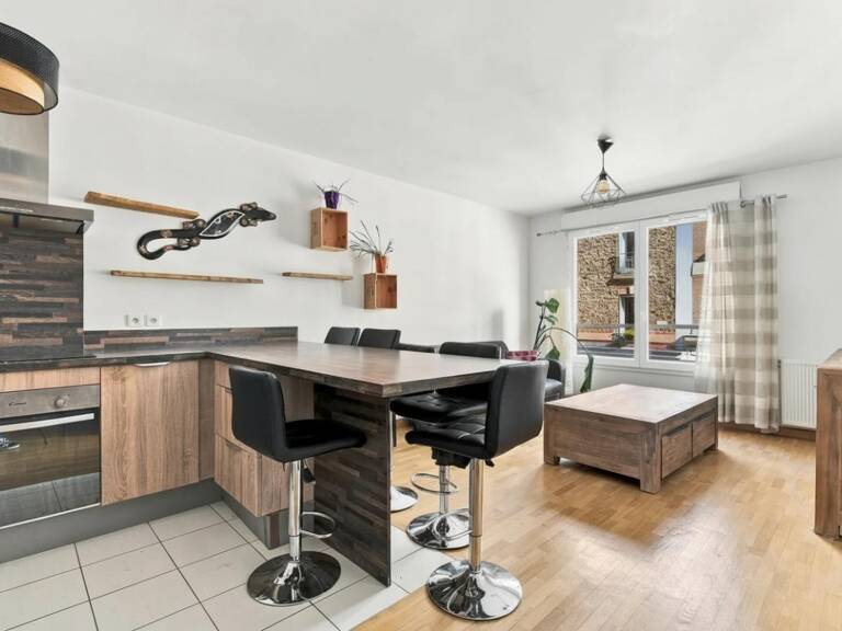 PANTIN  : À DEUX PAS DU MÉTRO HOCHE / BEL APPARTEMENT 3 PIÈCES DE 54 M² — photo 1