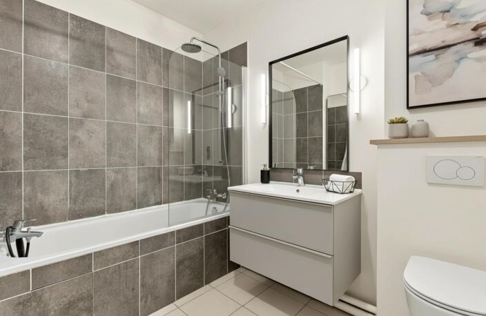 PANTIN  : À DEUX PAS DU MÉTRO HOCHE / BEL APPARTEMENT 3 PIÈCES DE 54 M² — photo 5