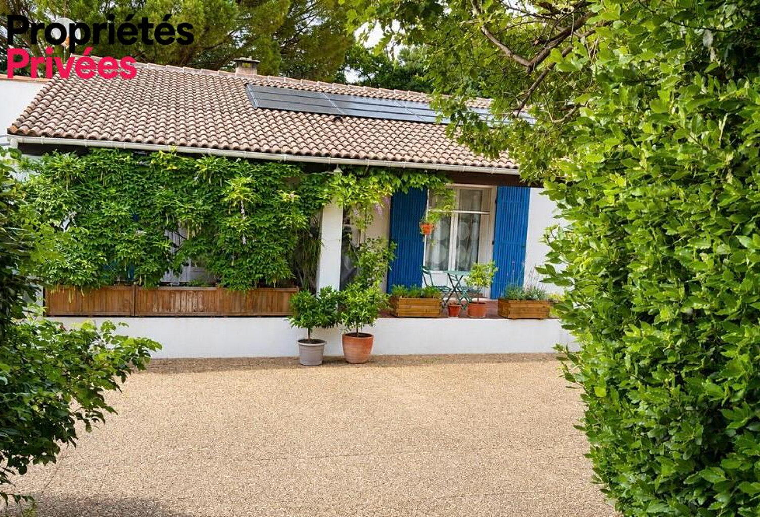 SAINTE-ANASTASIE - MAISON DE PLAIN-PIED - 4 CHAMBRES -113 m² ? TERRAIN PLAT 1 343 m² ? AU CALME — photo 1