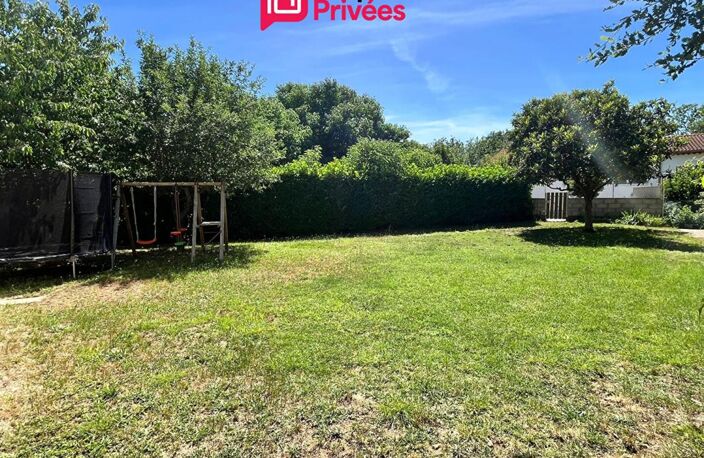 SAINTE-ANASTASIE - MAISON DE PLAIN-PIED - 4 CHAMBRES -113 m² ? TERRAIN PLAT 1 343 m² ? AU CALME — photo 3