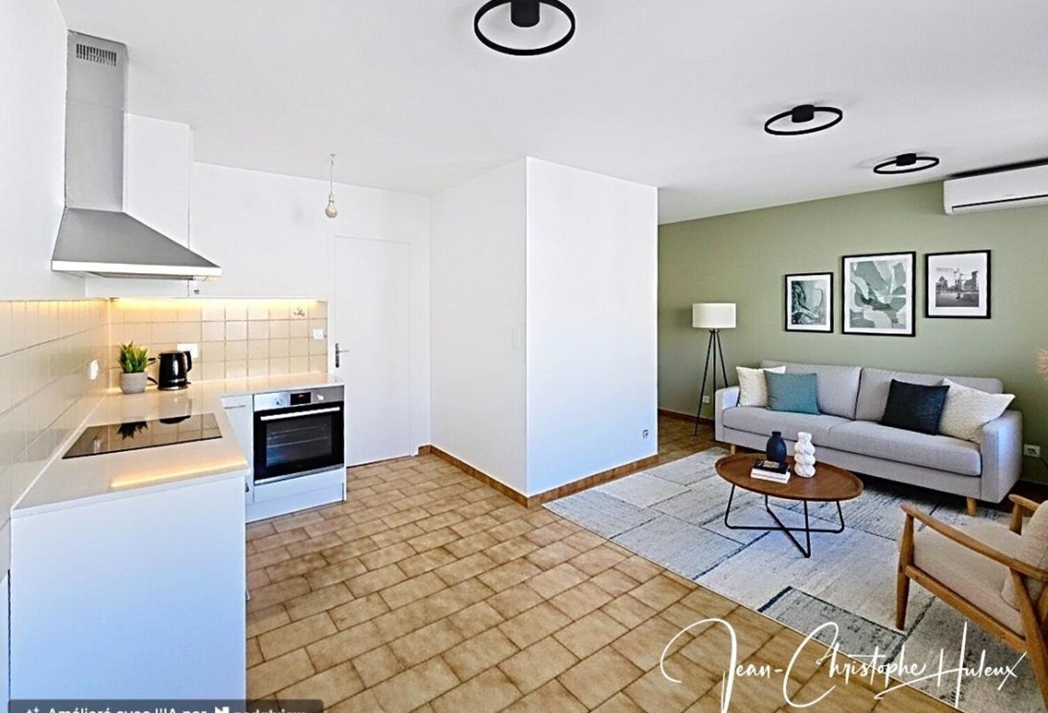 Studio Nimes 1 pièce(s) 37 m2 avec Terrasse et jardin privatif - Vendu Loué - — photo 1