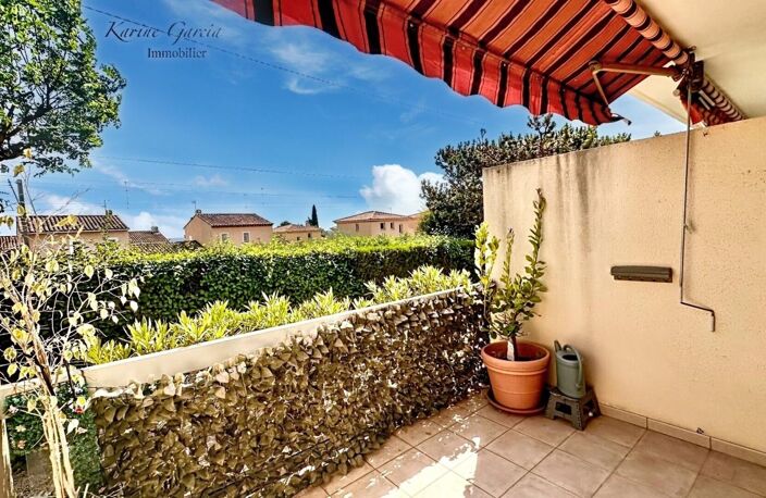 BANDOL - PROXIMITE CENTRE VILLE ET COMMERCES - STUDIO 24 M² - PARKING PRIVATIF — photo 5