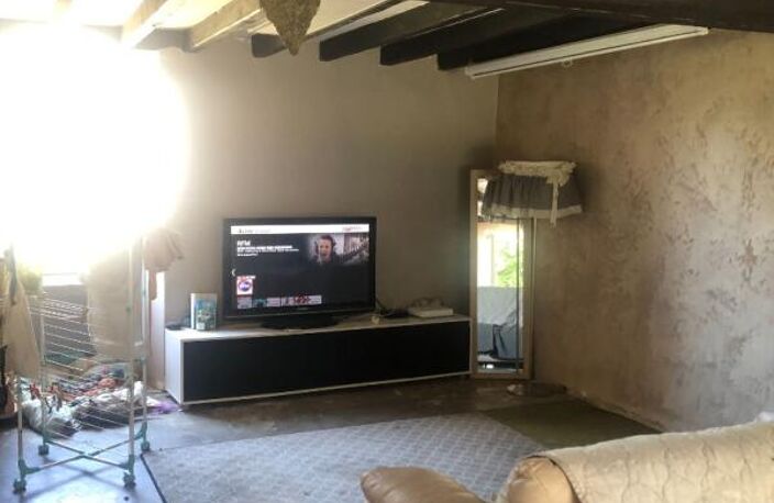 Batisse briarde du XIXe siècle - Fort potentiel sur 1000 m2 de terrain — photo 3