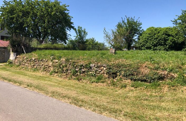 Terrain constructible de 1 220 m²; Environnement calme et cadre de vie privilégié — photo 2