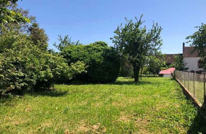 Terrain constructible de 1 220 m²; Environnement calme et cadre de vie privilégié — photo 4
