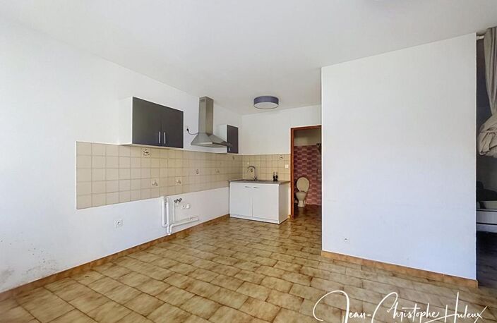 NÎMES RICHELIEU Studio 38 m2 + 15 m2 de combles aménageables — photo 2