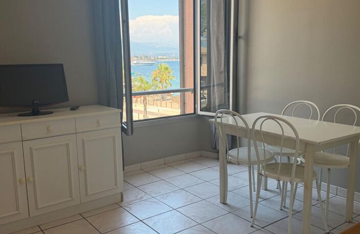 Théoule sur Mer, Studio 22m²  vue mer,  Port et plages à pied — photo 3