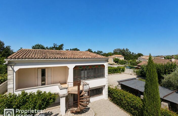 Ensemble immobilier : Maison de rapport et Terrain constructible - Potentiel locatif proche de 10% - LE PONTET — photo 2