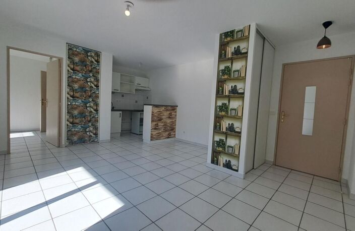 Appartement Arles 2 pieces 38 m2 Quartier Semestre — photo 3