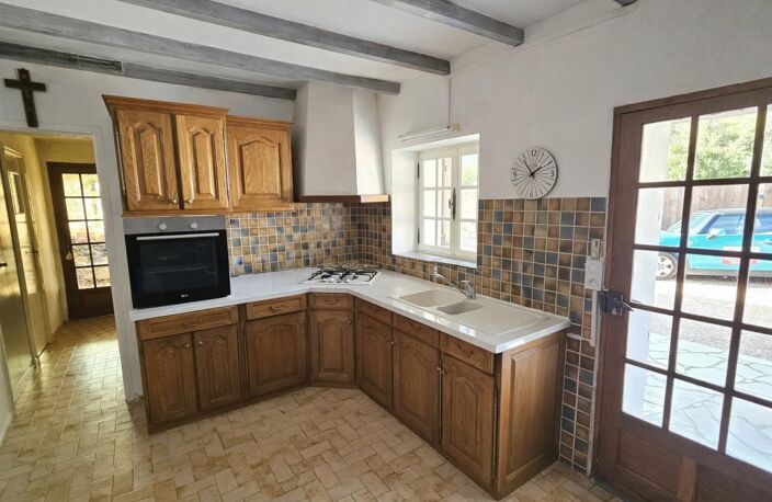 Maison unifamilialle ou deux logements, terrain 1900 m2 , piscine — photo 5