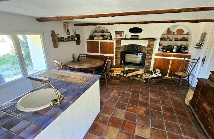 Maison de caractère rénovée avec goût . Vue panoramique .  Bargème (Var) — photo 3