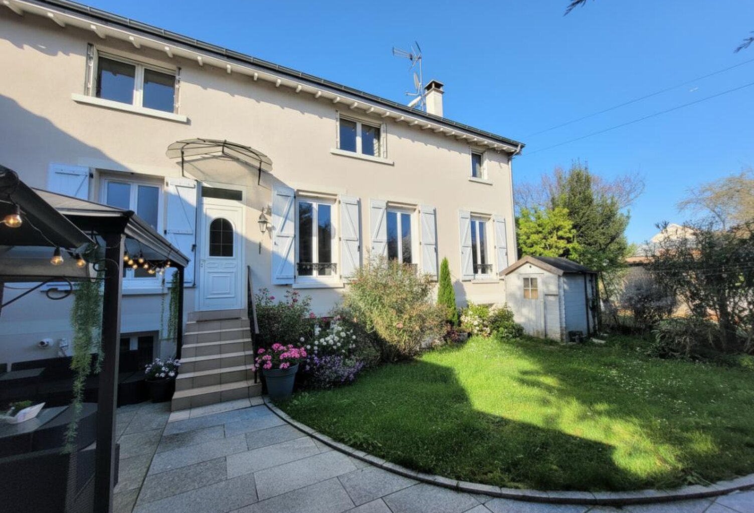 Maison Argenteuil, secteur Orgemont, 95100 Val d'Oise 6 pièce(s) 122 m2 habitables — photo 1
