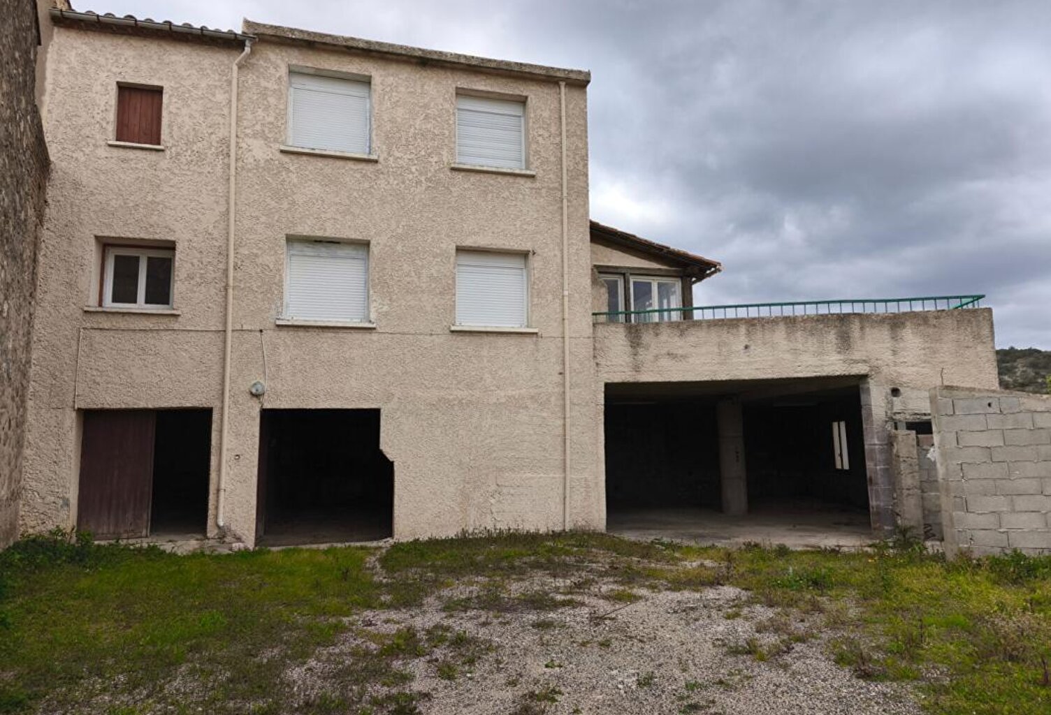 Lansac Maison 2 appartements (T6+T4) — photo 1