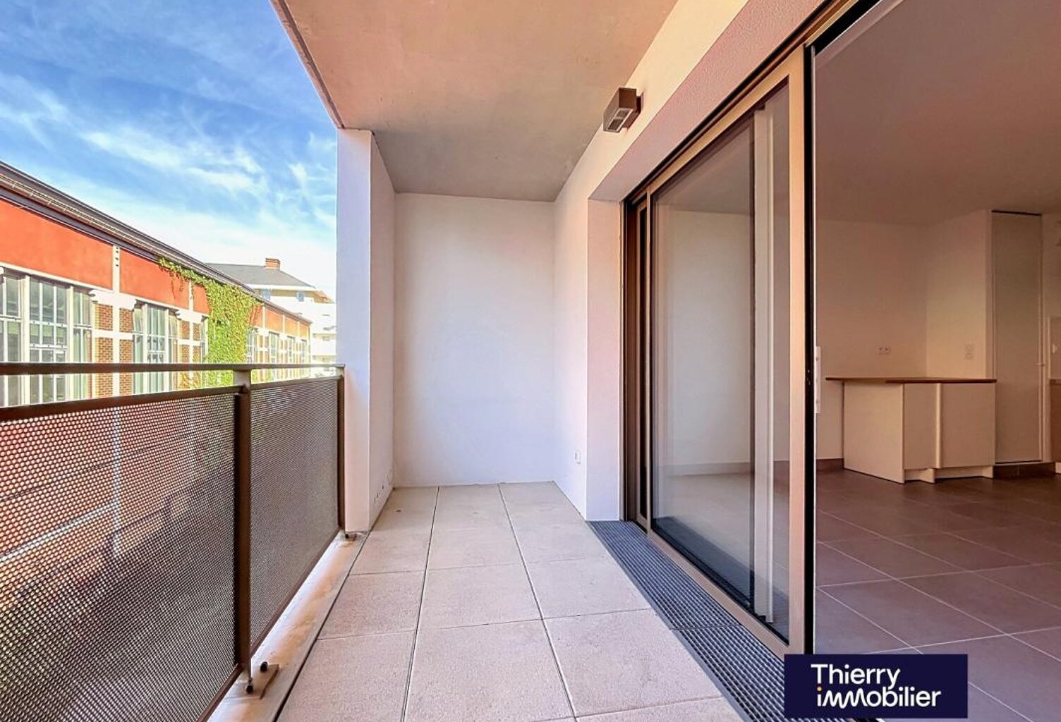 T2 CANCLAUX — photo 1
