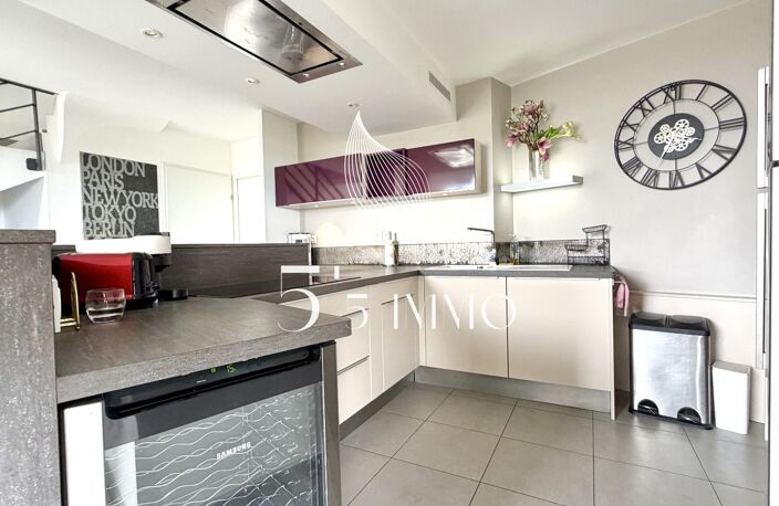 VILLA SUR TOIT - VUE PANORAMIQUE LEZ — photo 5