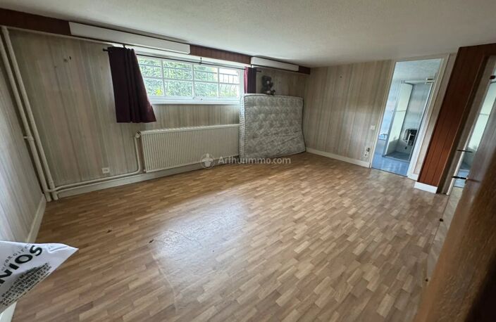 MANOIS – Grande maison de 242 m², 5 chambres, terrain arboré de 973 m² – DPE C — photo 5