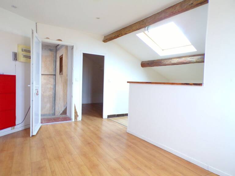 Studio — photo 1